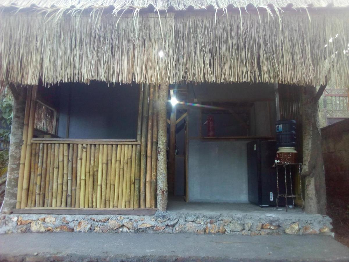 Ariata Arya Hostel Kuta  Dış mekan fotoğraf