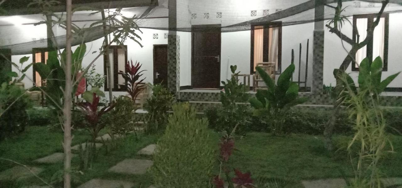 Ariata Arya Hostel Kuta  Dış mekan fotoğraf